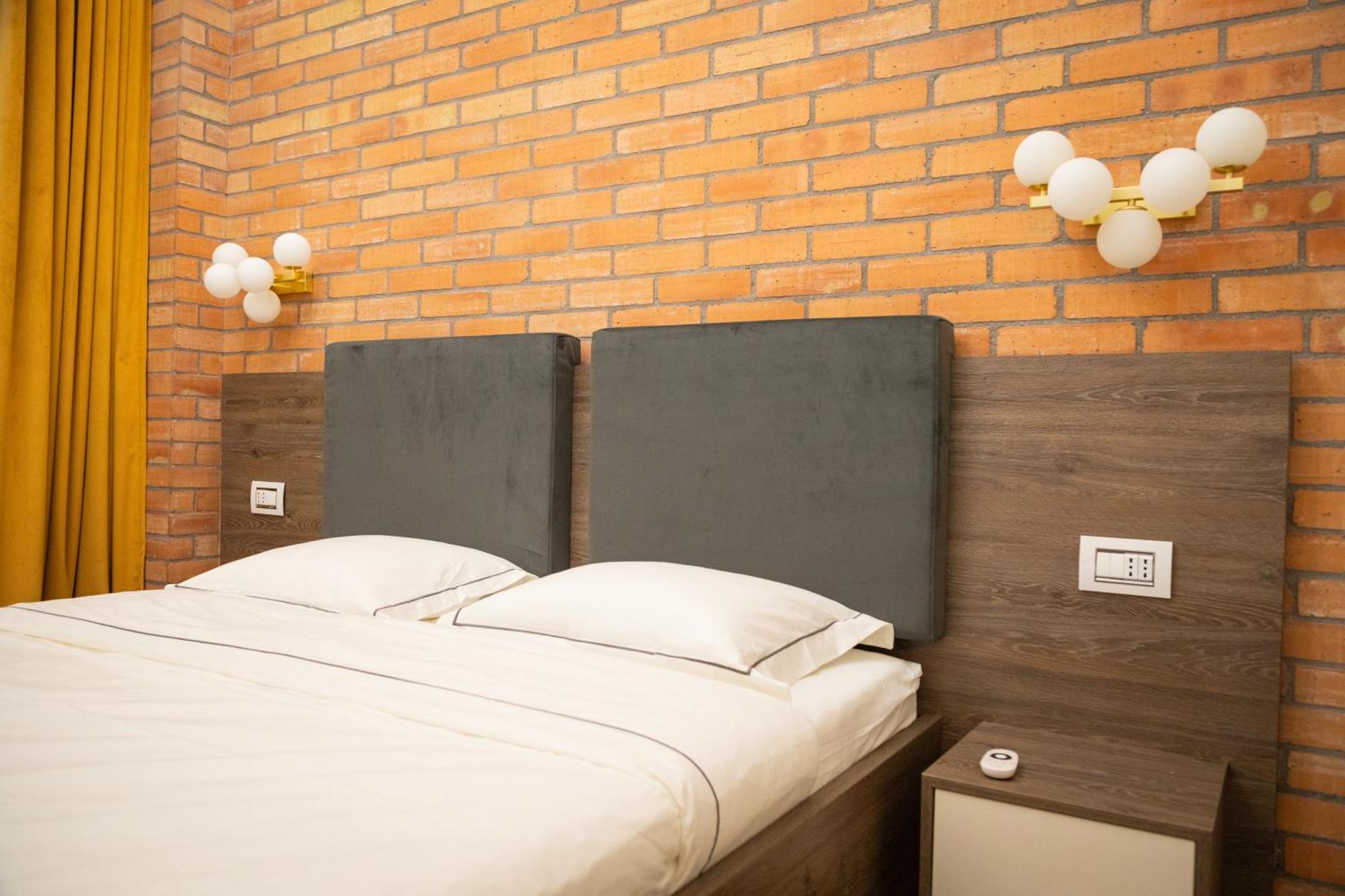 Poshspot Apartments Cluj-Napoca Exteriör bild