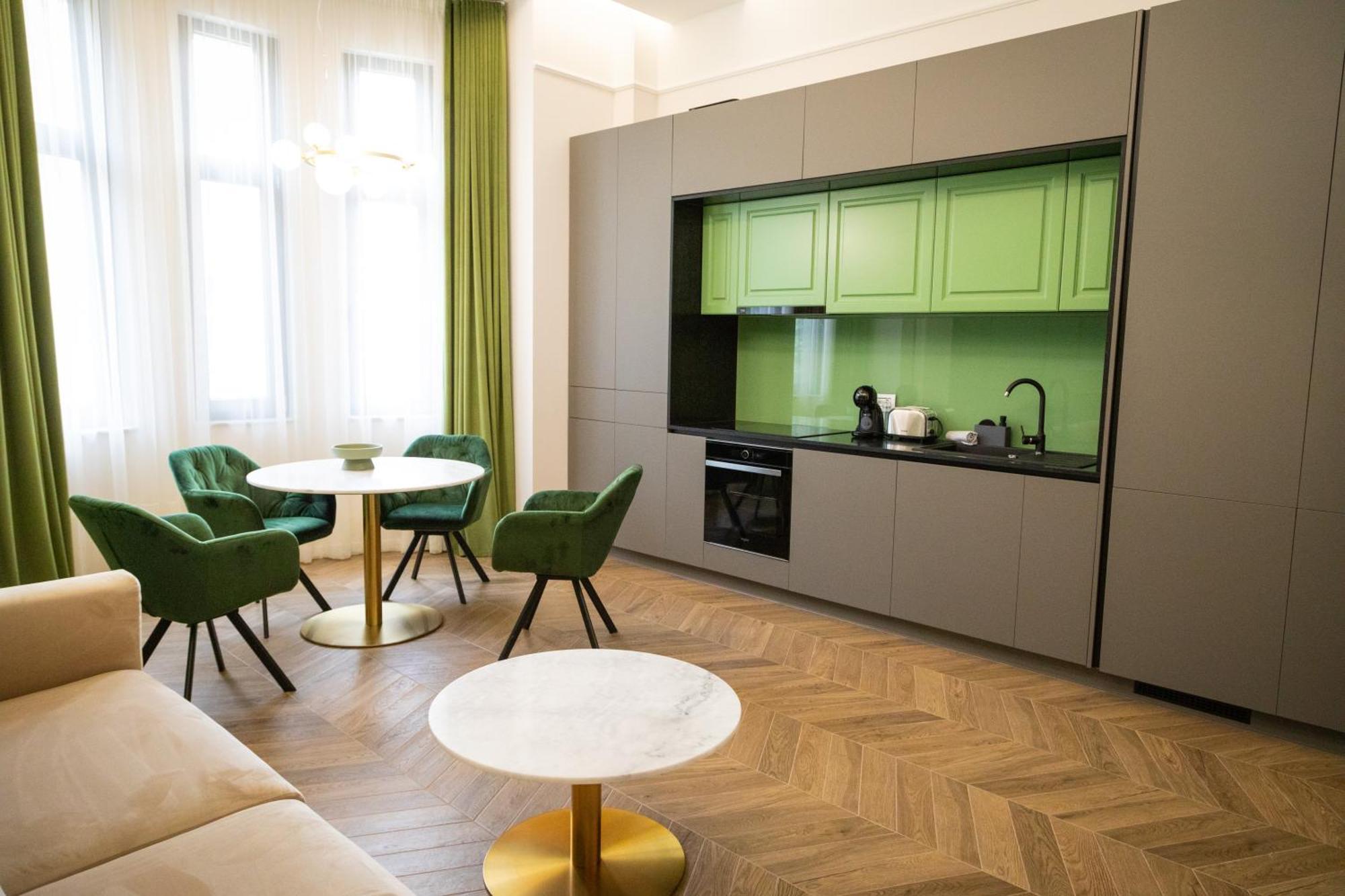 Poshspot Apartments Cluj-Napoca Exteriör bild