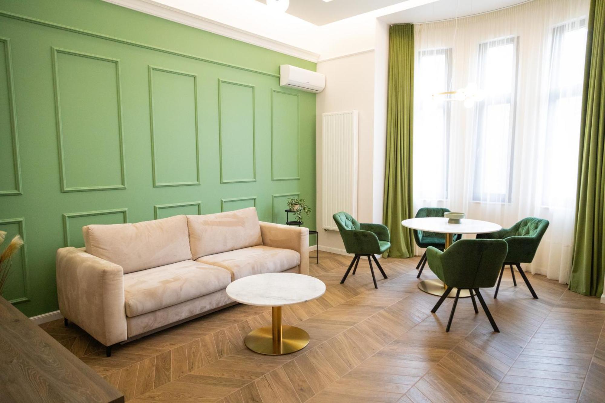 Poshspot Apartments Cluj-Napoca Exteriör bild