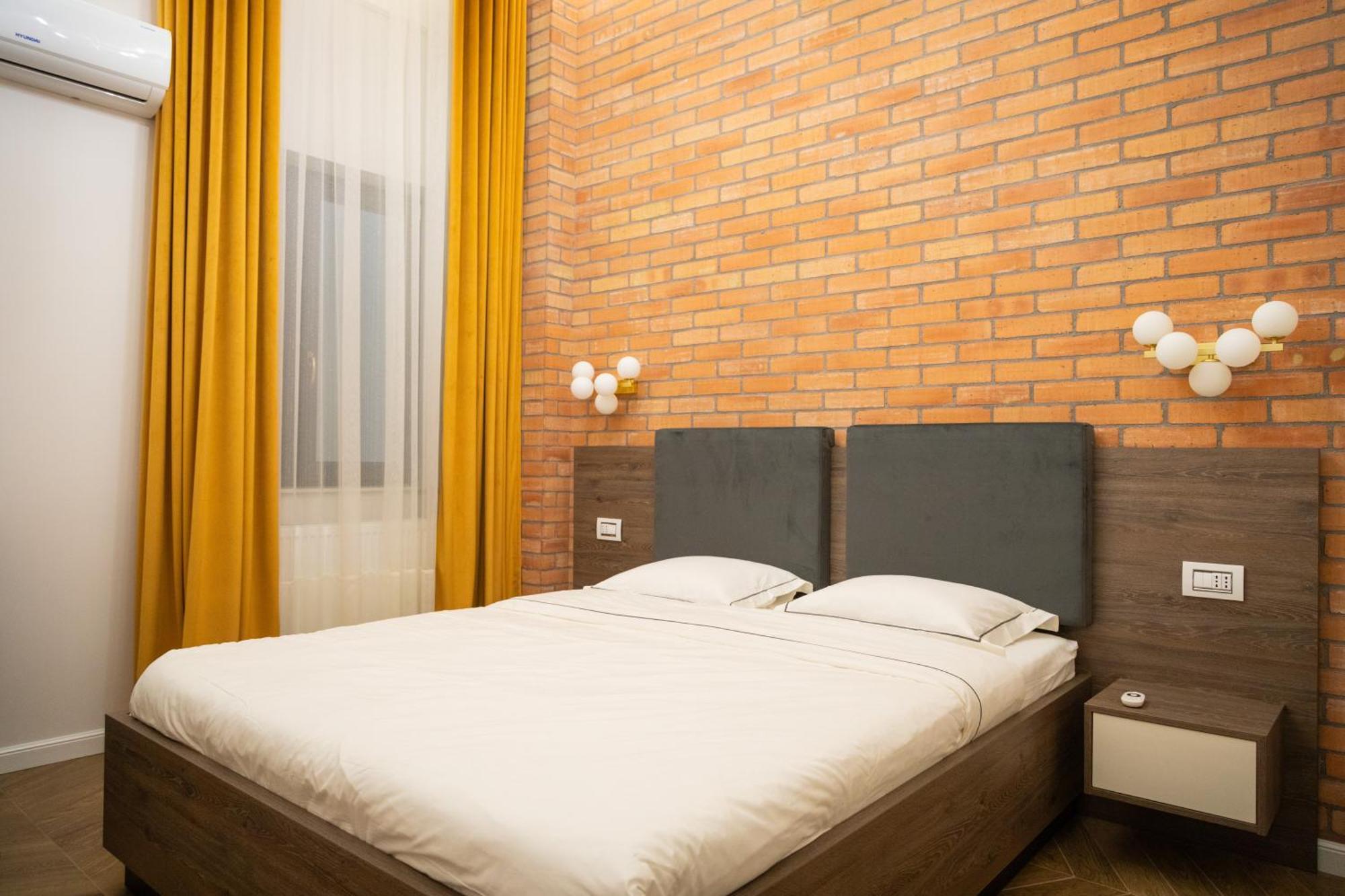 Poshspot Apartments Cluj-Napoca Exteriör bild