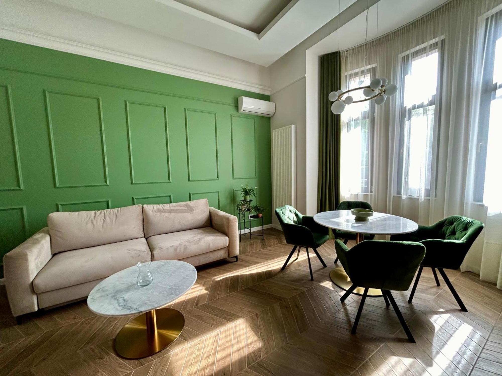 Poshspot Apartments Cluj-Napoca Exteriör bild